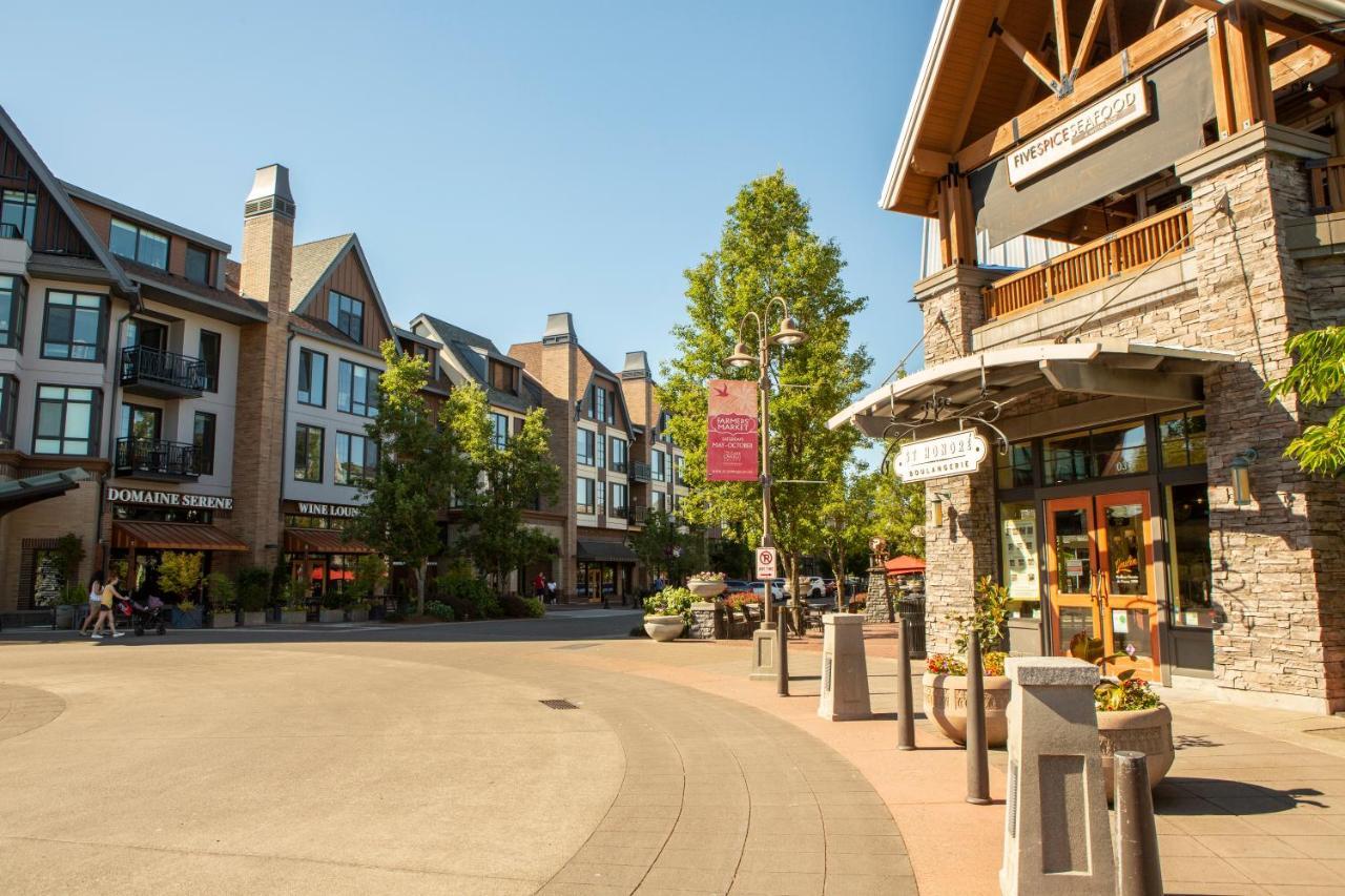 Lakeshore Inn レイク・オスウィーゴ エクステリア 写真